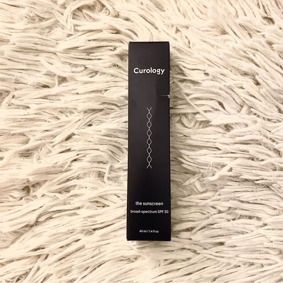 NWT Curology The Sunscreen Broad-Spectrum SPF 30 - Picture 3 of 6